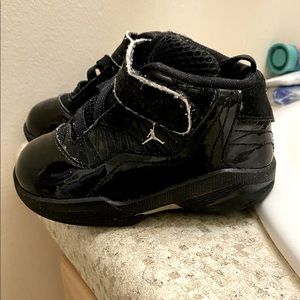 Toddler size 6c Jordan’s
